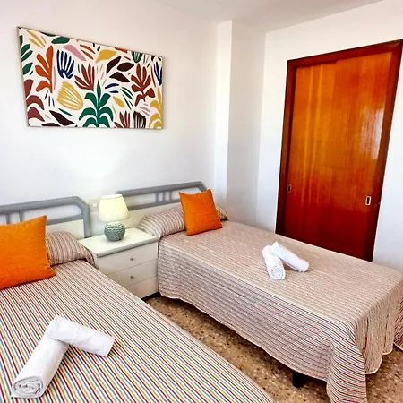 Apartment Chimo Playa - En Primera Linea De Playa Playa de Gandia